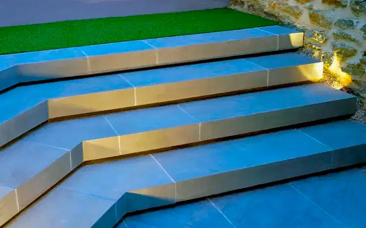 floating steps