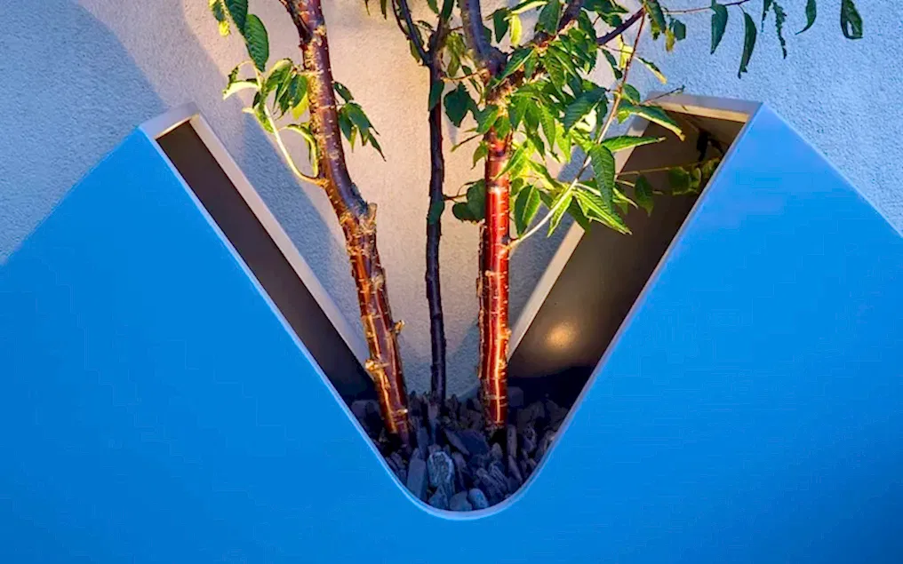 tree planter